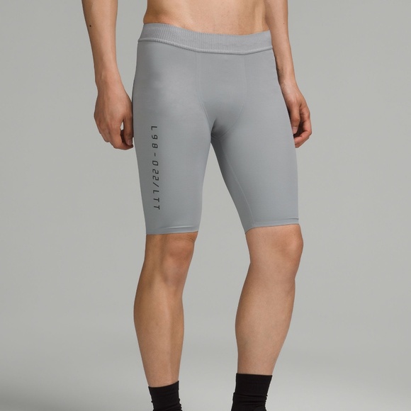 Lululemon License to Train Half Tight 9" (Rhino Grey, Large) - Picture 1 of 4
